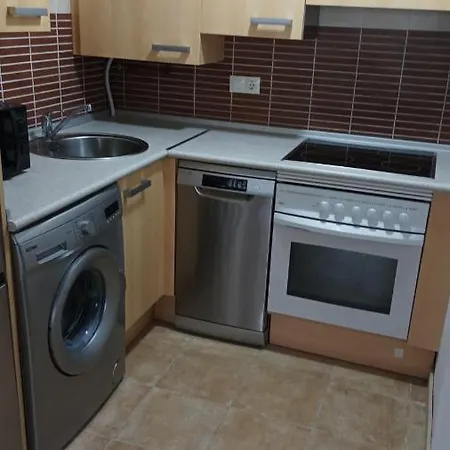 Adosado Con Piscina En Plena Naturaleza Арредондо