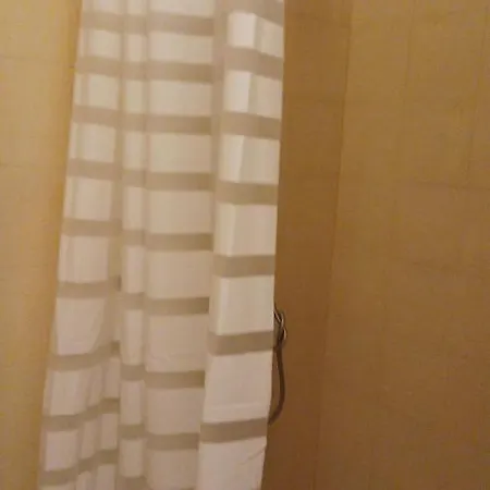 Adosado Con Piscina En Plena Naturaleza